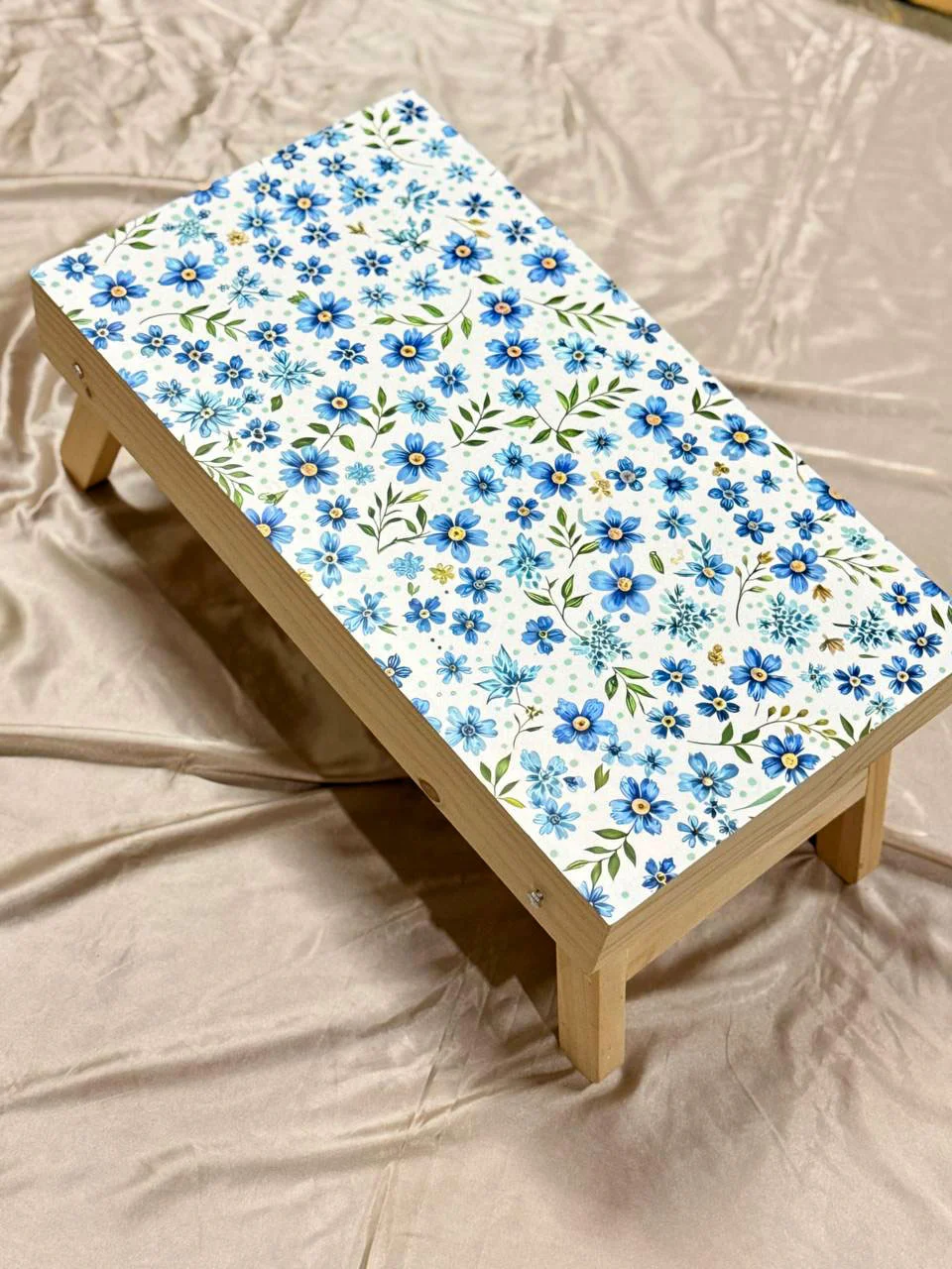 Foldable Table - Blue floral